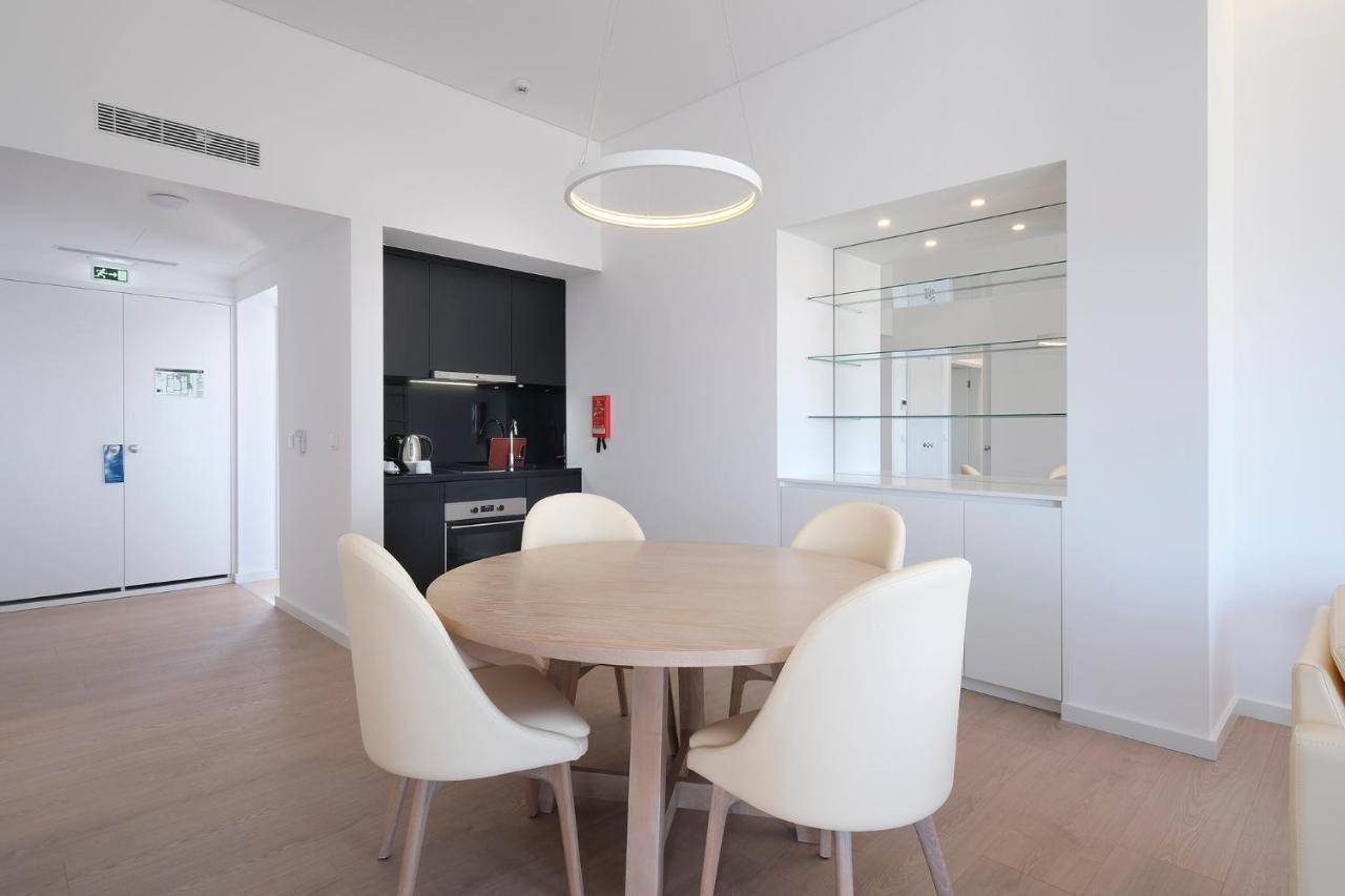 Royal Obidos Scenic Resort Praia del Rei Exterior photo A typical apartment interior