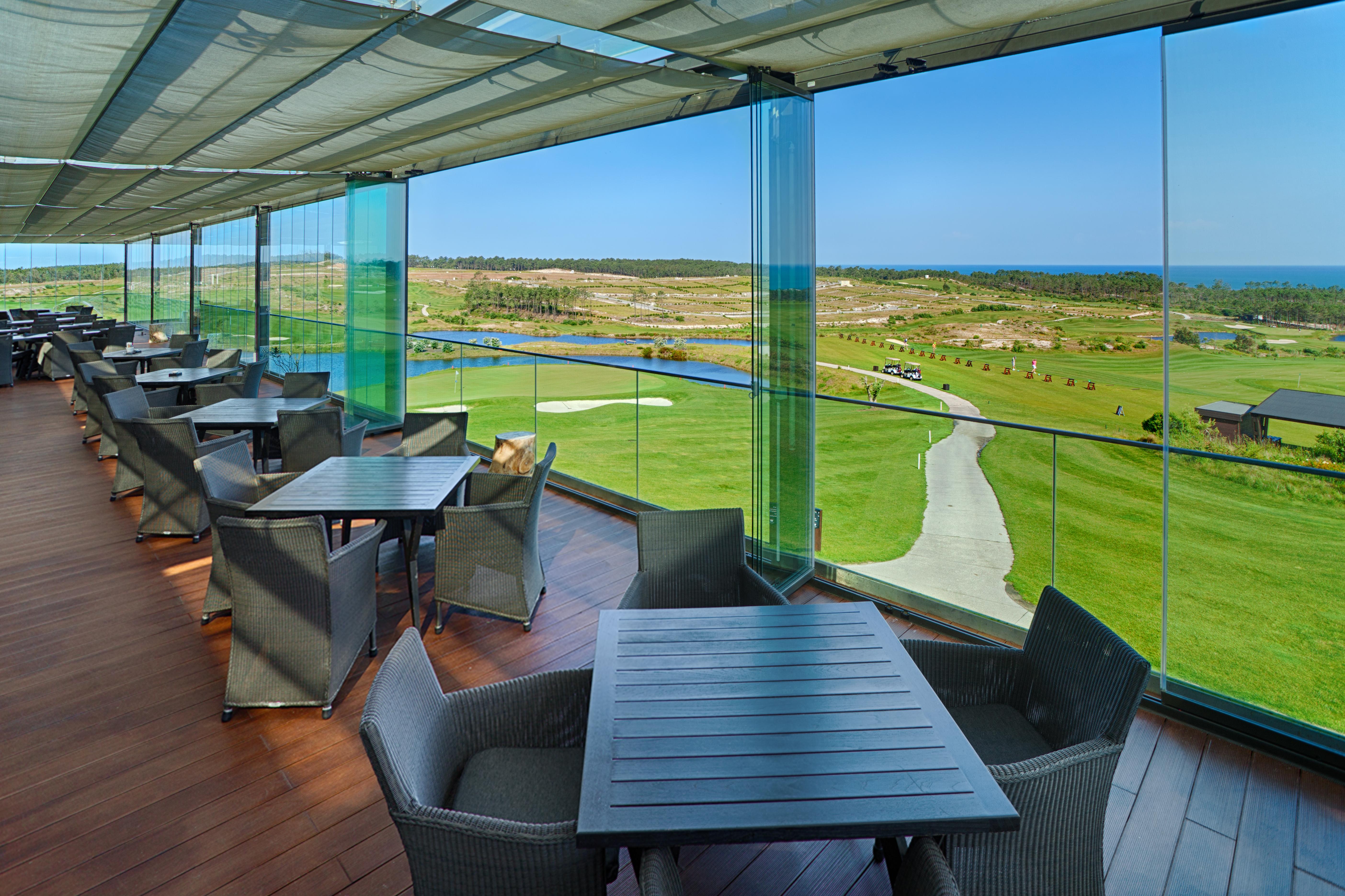 Royal Obidos Scenic Resort Praia del Rei Exterior photo Club House
