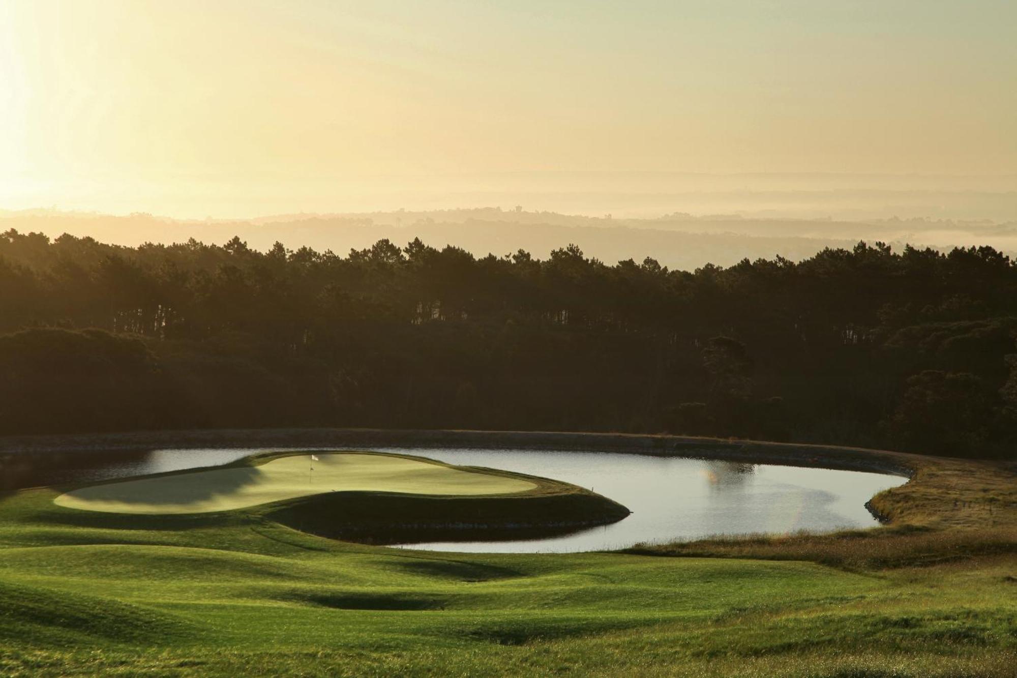 Royal Obidos Scenic Resort Praia del Rei Exterior photo 18th hole at the Links at Spanish Bay