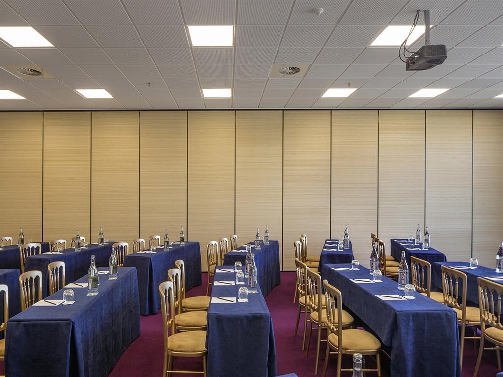 Royal Obidos Scenic Resort Praia del Rei Exterior photo The main conference room
