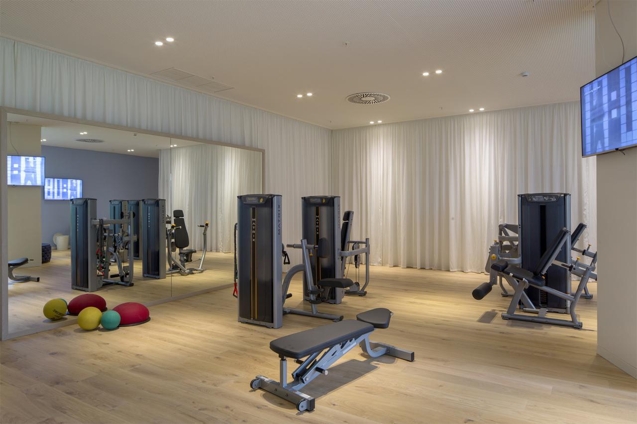 Royal Obidos Scenic Resort Praia del Rei Exterior photo The gym at the hotel